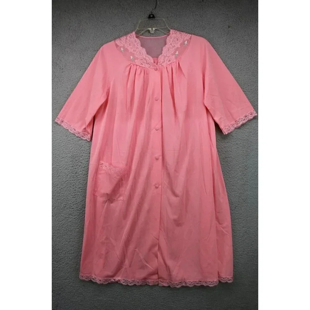 Shadowline Vintage Nylon Gown-Size Small/Petite-Embroidered